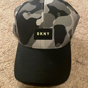 Dkny hat